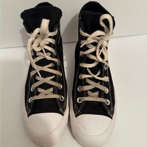 Black High Top Converse Chuck Taylor All Stars Lugged Platform Size 8 Sneakers